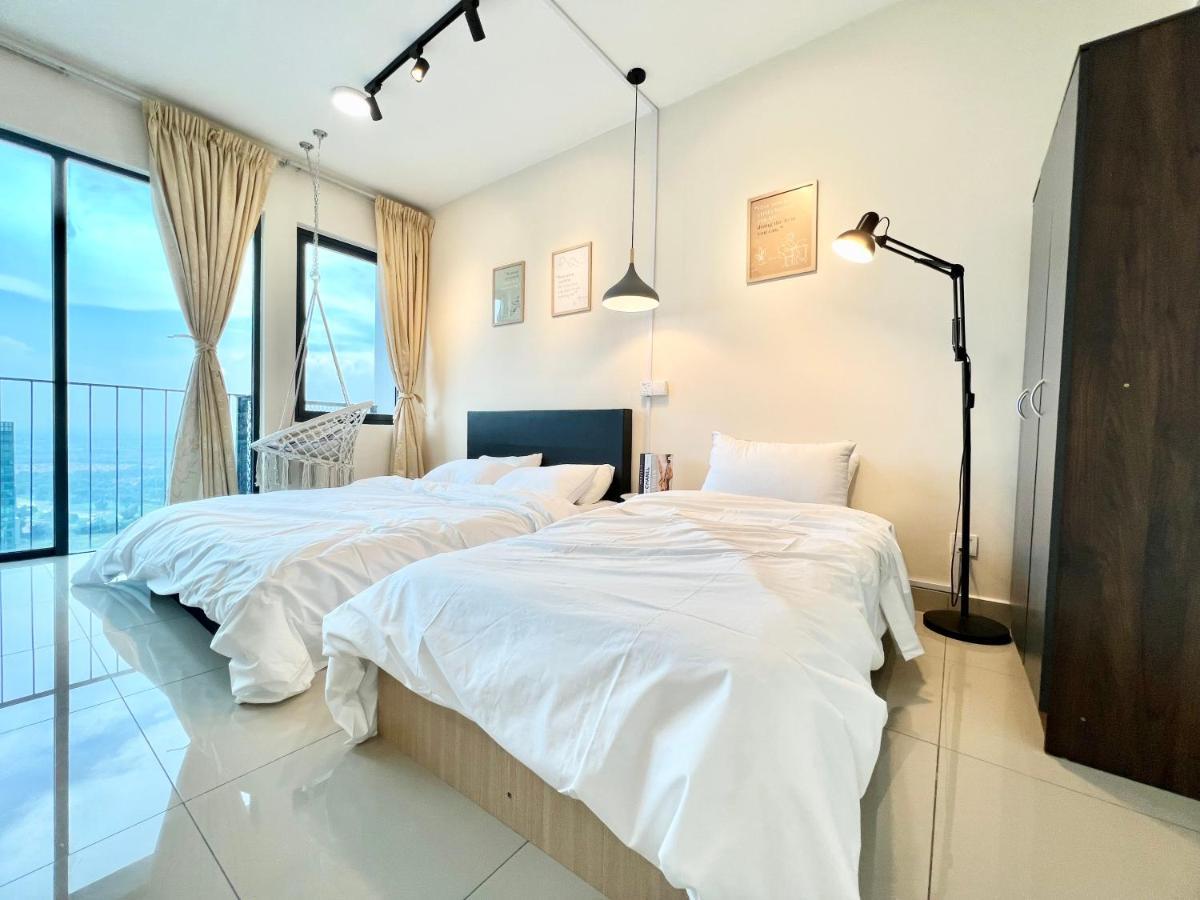 A 1-4 Pax Cozy Studio Tv Box Pool 100Mps Wifi 3 Bed Trefoil เซอเตียอาลัม ภายนอก รูปภาพ